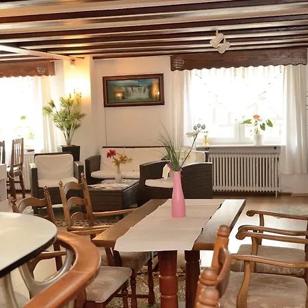 Und Restaurant Haus Steffens 3*